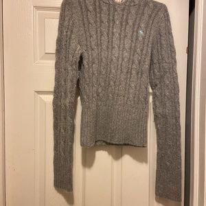Abercrombie & Fitch gray sweater
